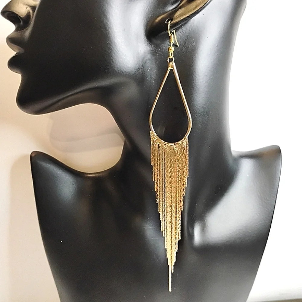 NWT 7‎ Charming Sisters Gold 